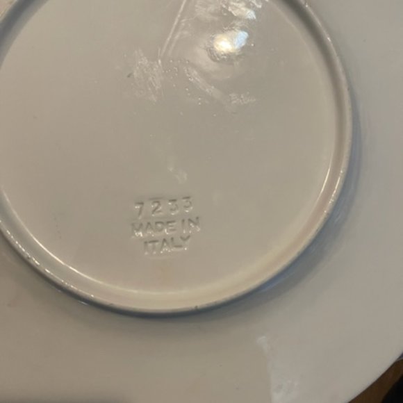 Italian Plate with Cherub and grapes - Picture 2 of 5